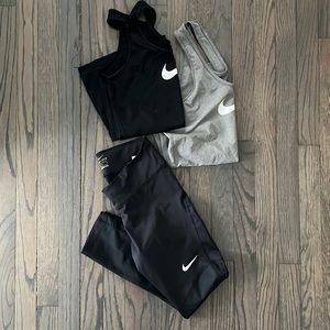 Nike Set cropped leggings and two tanks